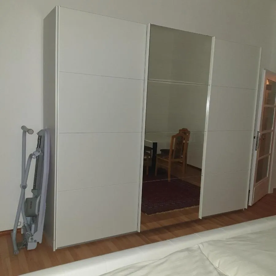 Weisses Appartement Vienna Apartment