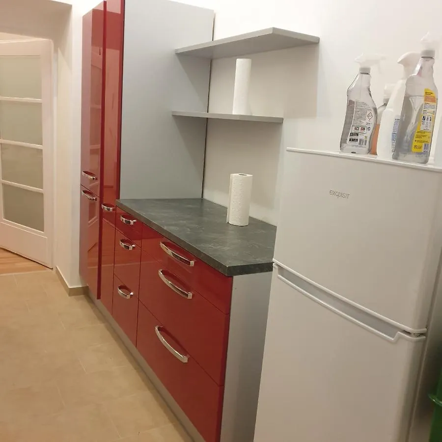 Apartment Weisses Appartement Vienna Austria