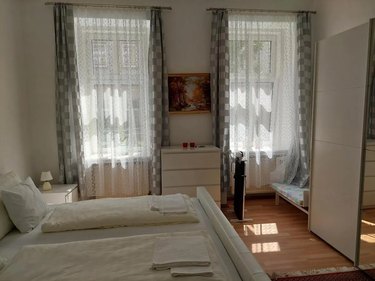 Weisses Appartement Vienna Austria